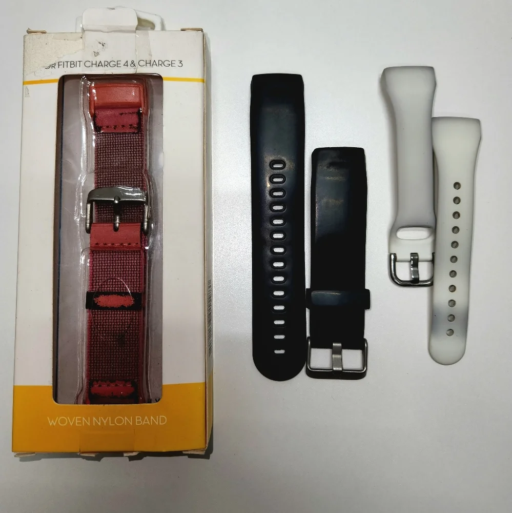 Fitbit Charge 4 & 3 Replacement Bands - Black and Gray